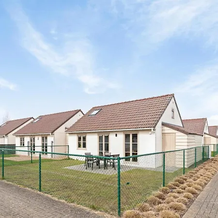 Holiday home Uniek Vissershuisje De Haan